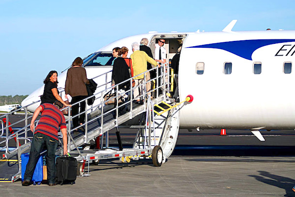 Vero Beach passengers fly nonstop to Ashville using Elite Airways.