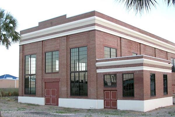 Vero Beach patrons will soon be dining at American Icon Brewery at the Old Diesel Plant.