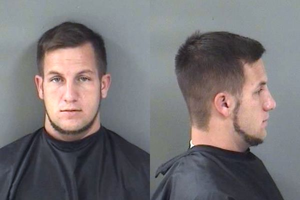 Man arrested after using counterfeit bills in Sebastian.