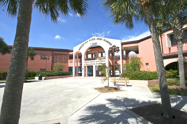 A high school student has been arrested on gun charges in Sebastian, Florida.