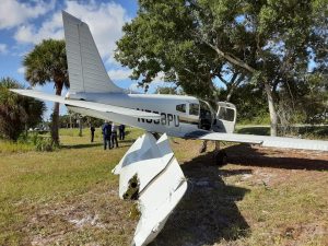 A plane crashes in Vero Beach. (Photo by VBPD)