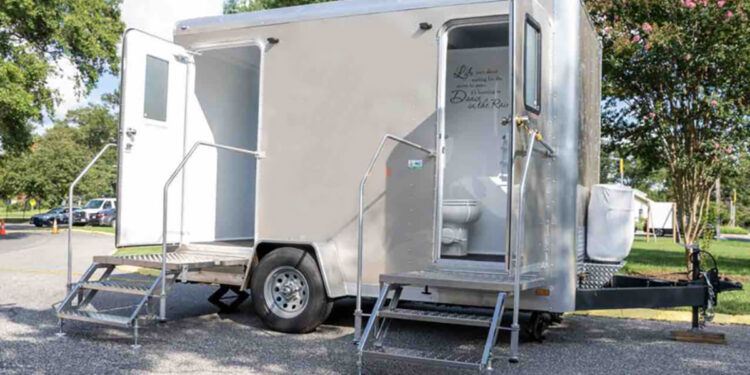 Mobile Showers for Homeless near Sebastian, Florida.