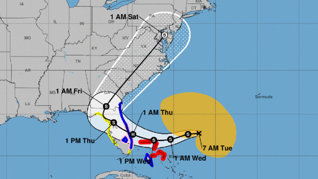 Subtropical Storm Nicole's tracking (NOAA)