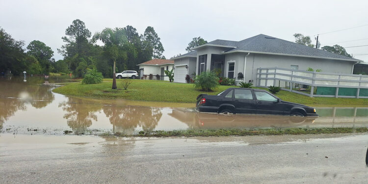 Flooding in Vero Lake Estates and Fellsmere