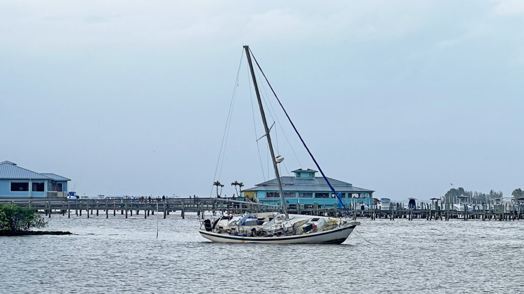 Derelict vessel in the water between Captain Hirams and Squid Lips.